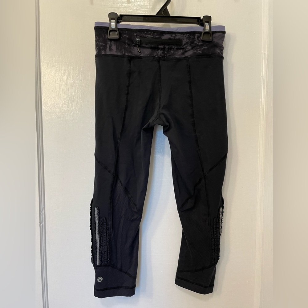 Lululemon Mind Over Matter Crop Ruffle Black Lavender Luxtreme Rare Hard To Find